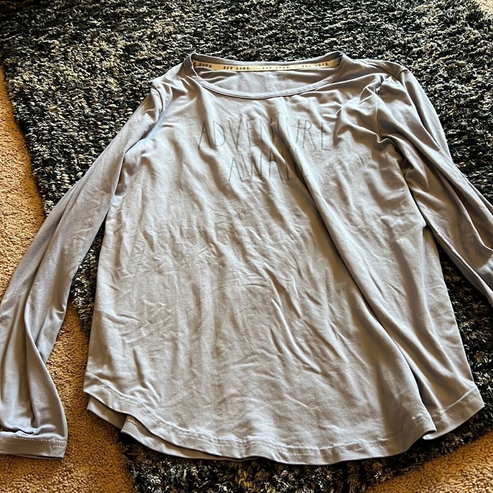 Rae Dunn soft purple top M